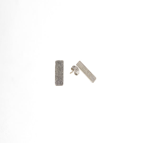Simple Square With Earstick - Plateaux Jewellery