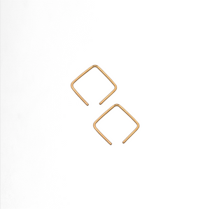 Cube Wire Earrings Medium - Plateaux Jewellery